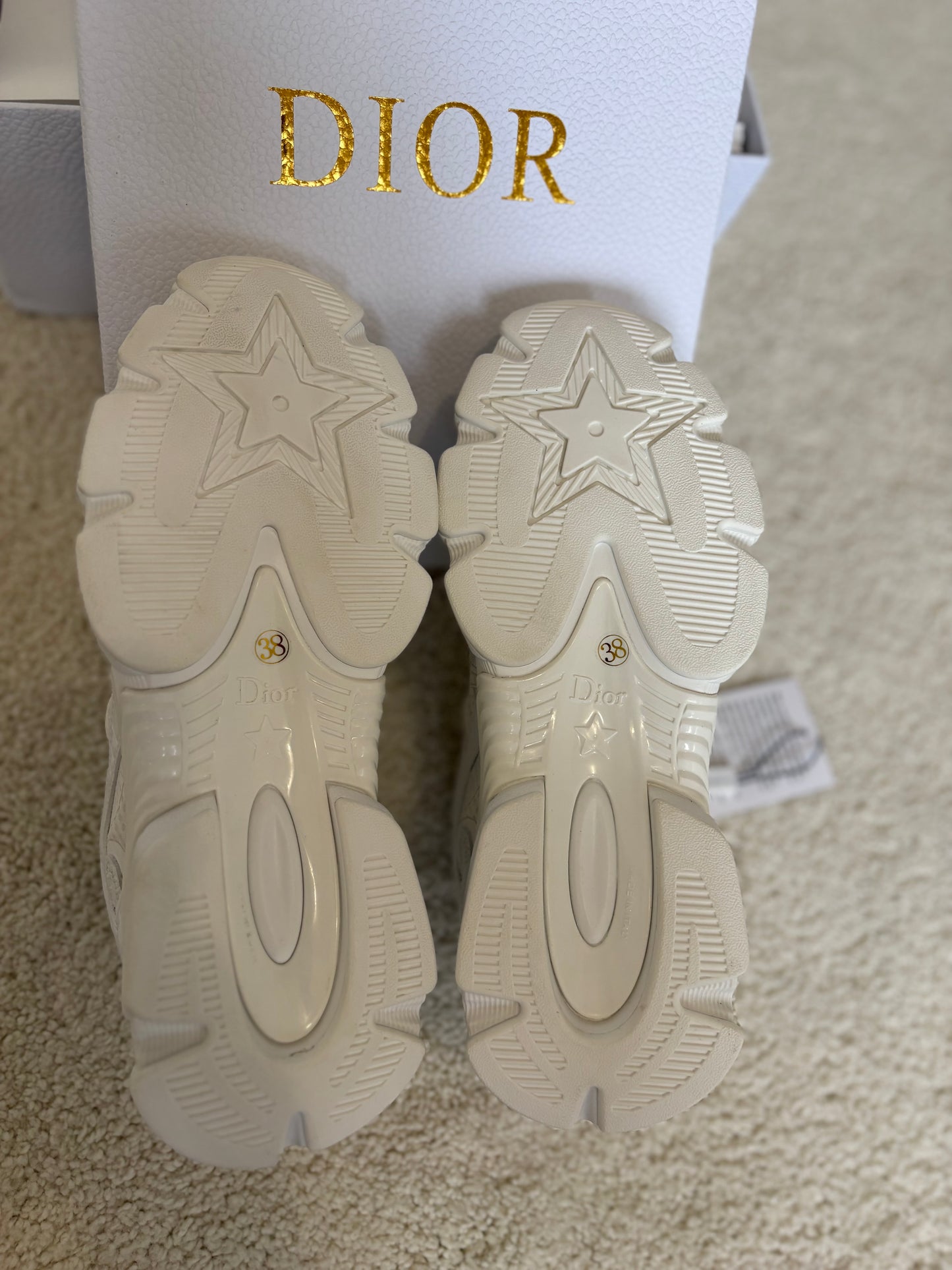 Sneakers Couture « Élégance » – Blanche