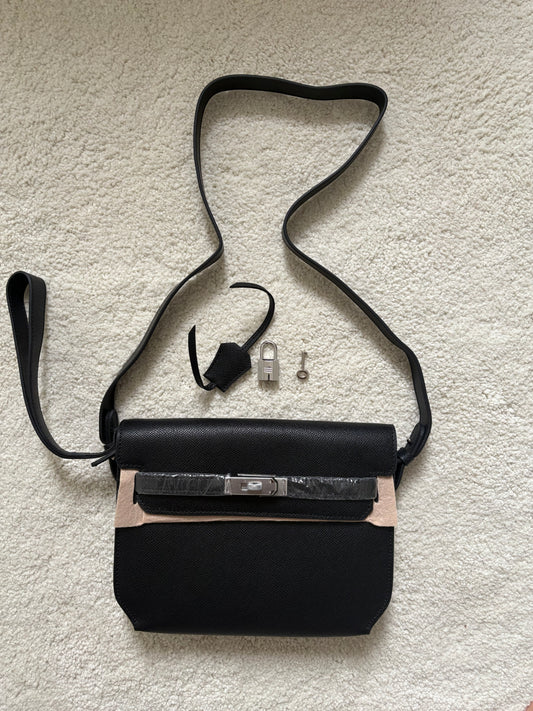 Sac Bandoulière Homme – Élégance