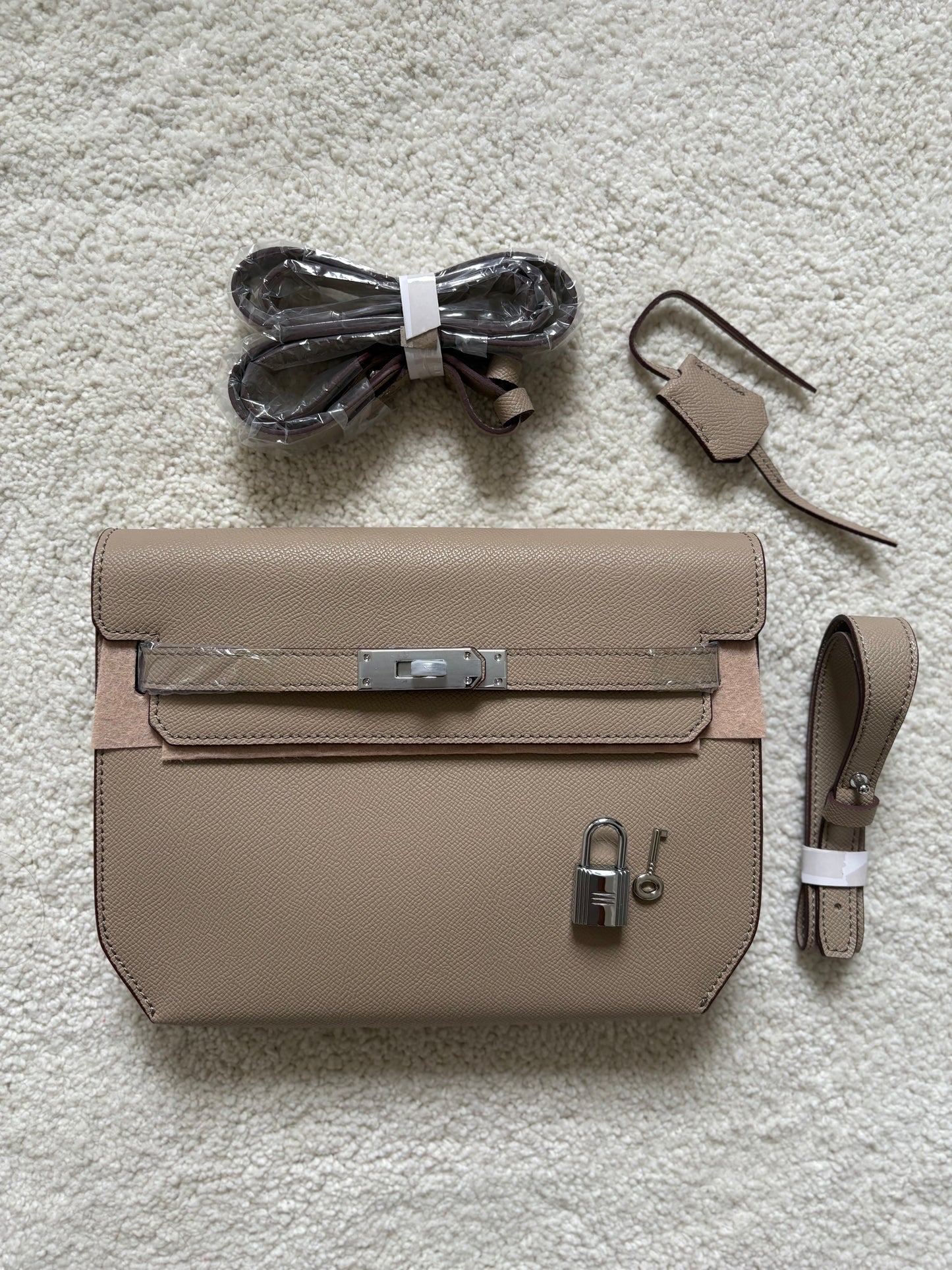 Sac Bandoulière Homme – Élégance