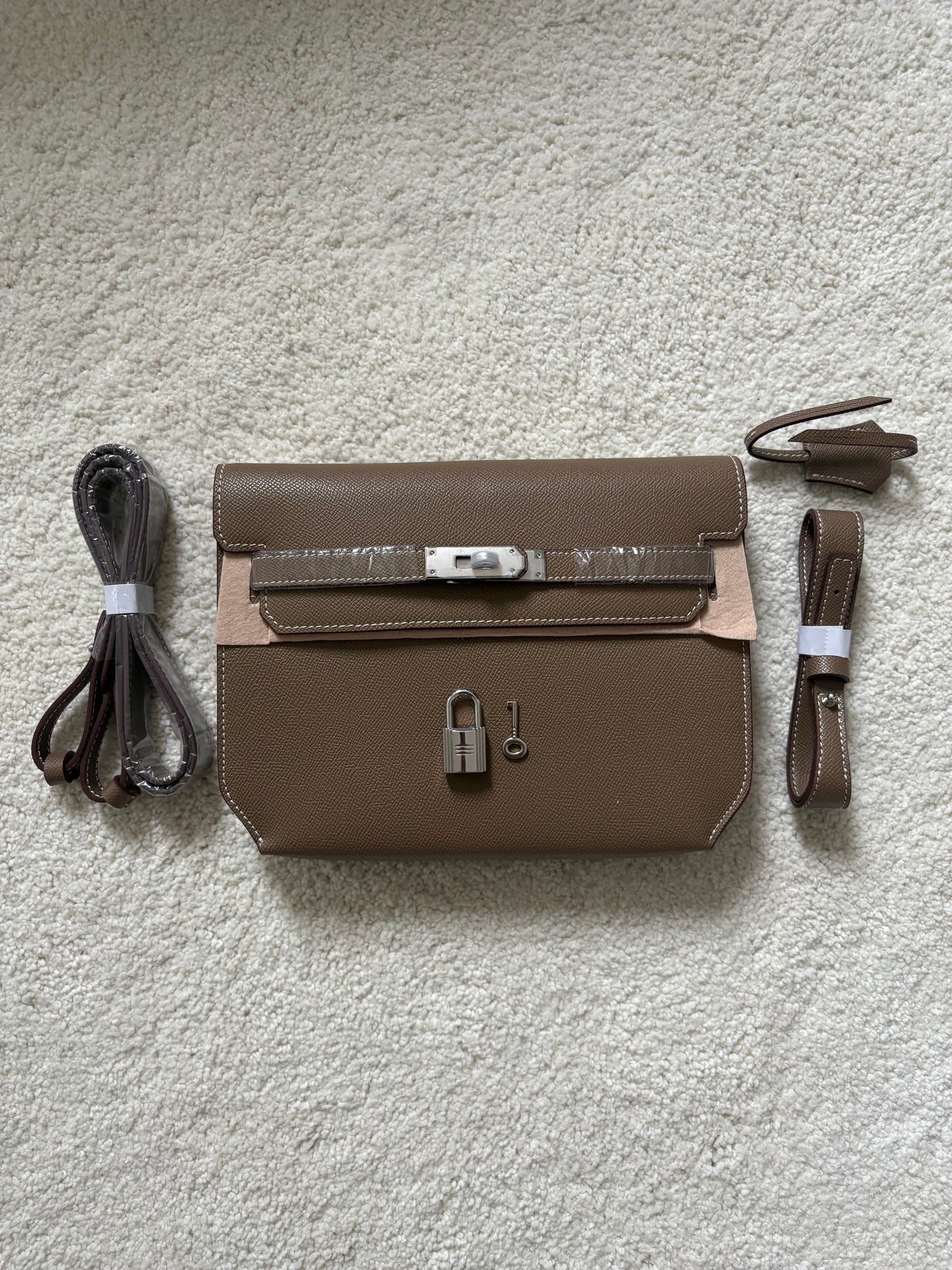 Sac Bandoulière Homme – Élégance